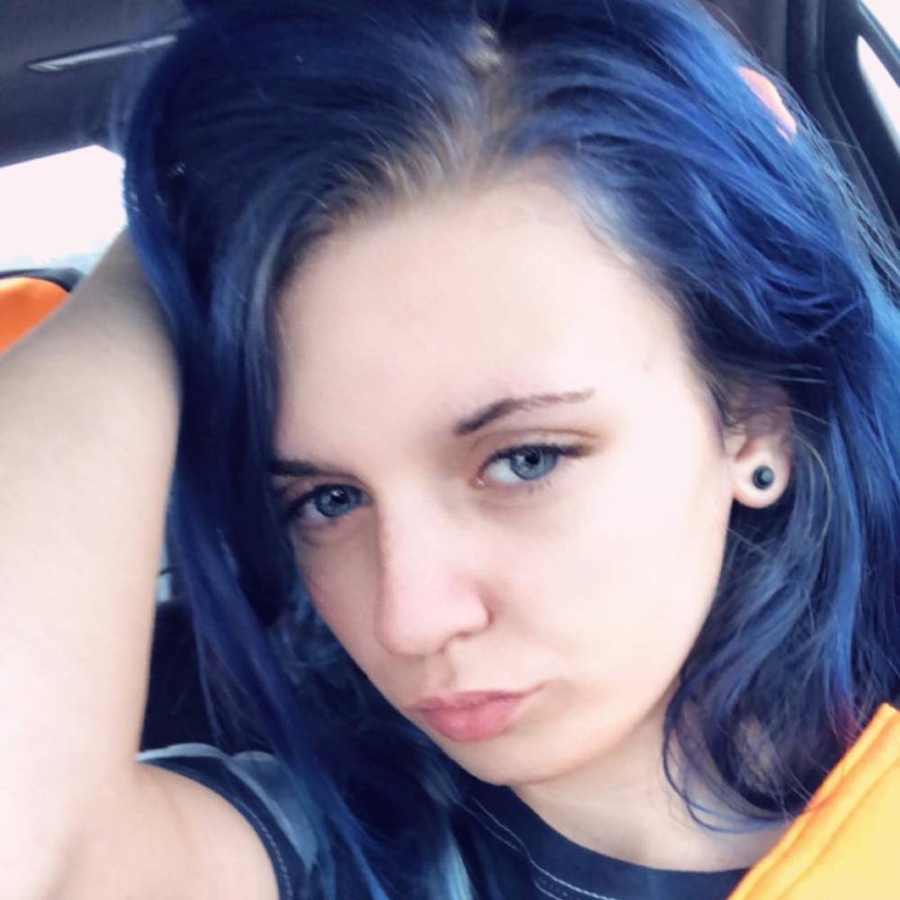 Meet your Posher, Cj